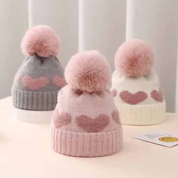 2023 Новые осенне-зимние детские вязаные шапки для девочек, акриловая двухслойная теплая шапочка для малышей, милые шапочки для новорожденных в виде сердечка для ребенка 0-12 м