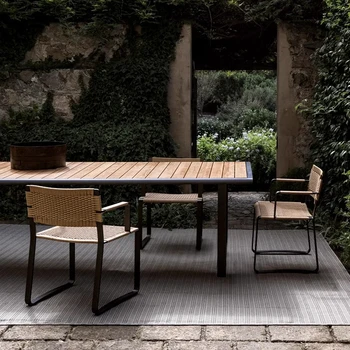 Длинный стол из тикового дерева на открытом воздухе, терраса во внутреннем дворе, стулья из ротанга, обеденный стол из каменной доски
