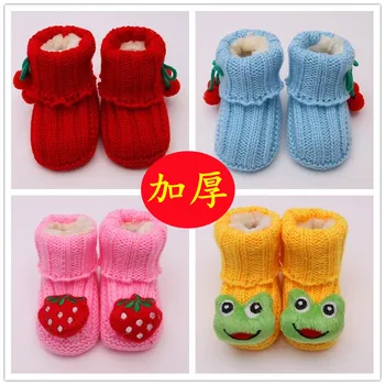 Оптовая продажа утепленной бархатной шерстяной обуви для новорожденных 0-6-9 месяцев, теплой обуви и носков для обоих полов.